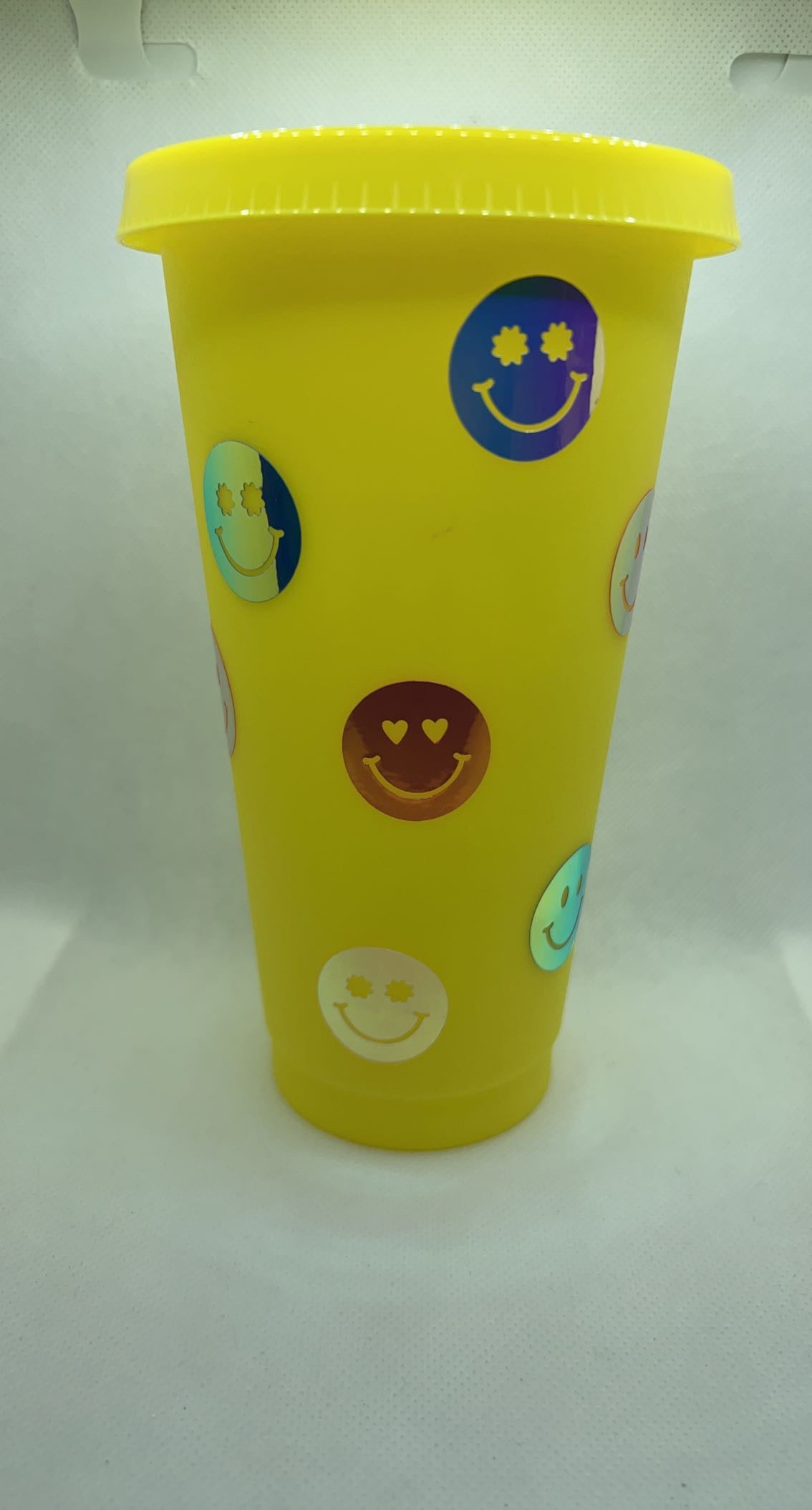 Holographic Happy Face Cold Cup | 24oz | Changing Color | Holo | Wrap My Style Shop