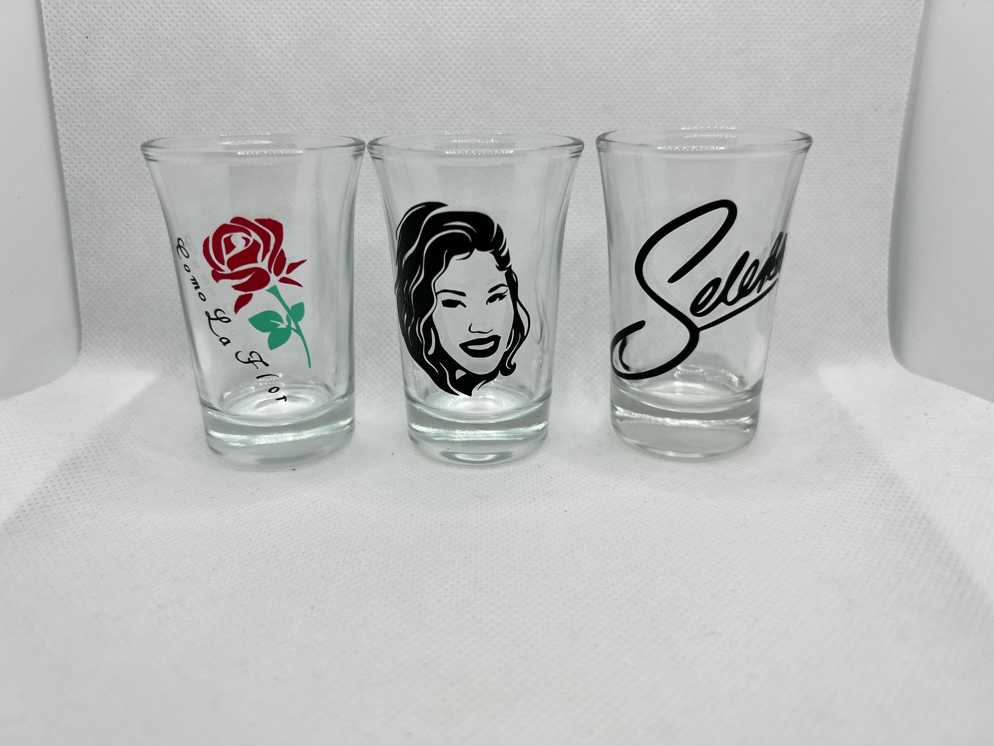 Selena Custom Shot Glass Set | Como La Flor | 3pk | 1.5 oz | Vinyl My Style Shop